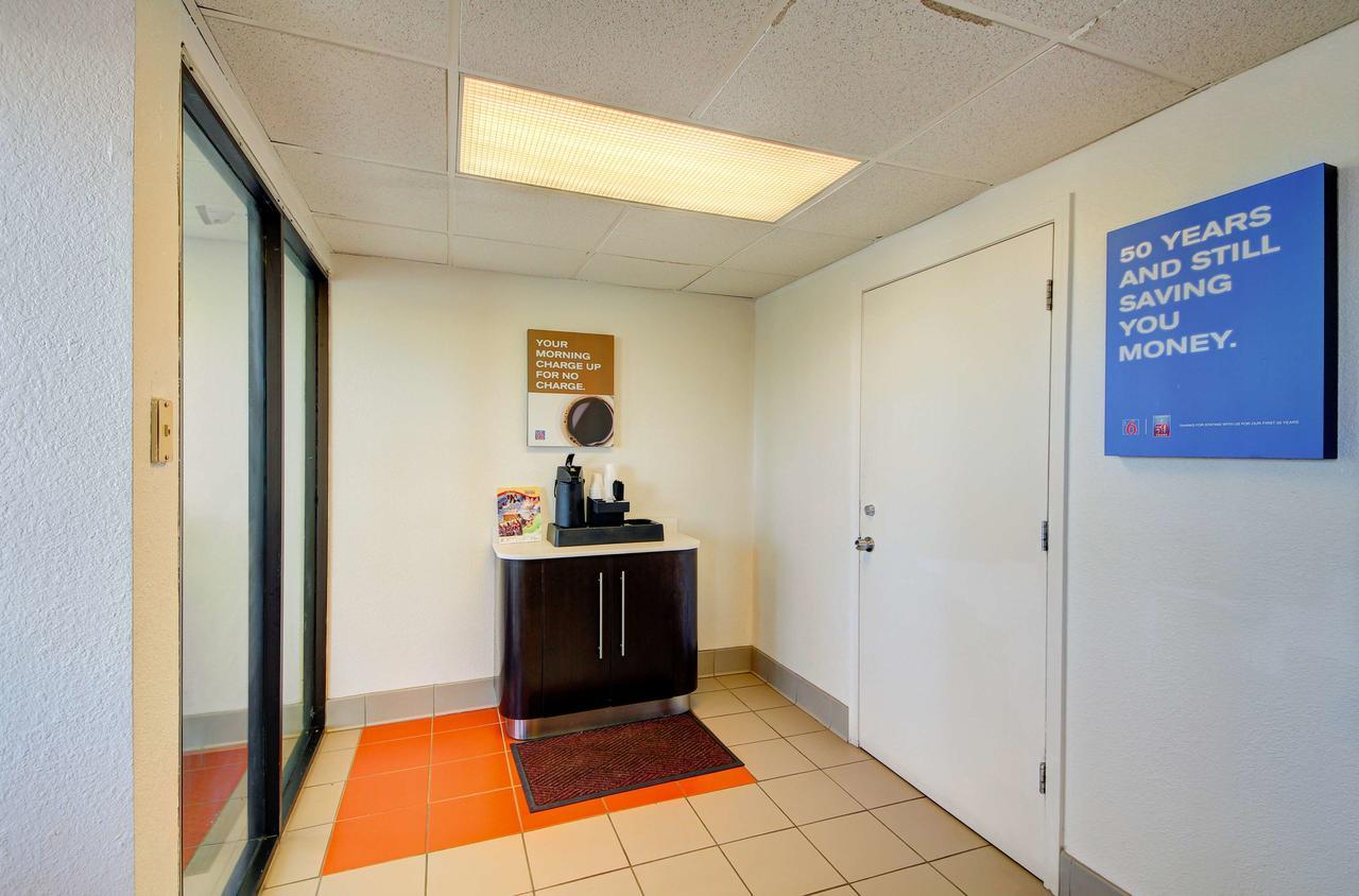 Motel 6-Oklahoma City, Ok - Frontier City Εξωτερικό φωτογραφία