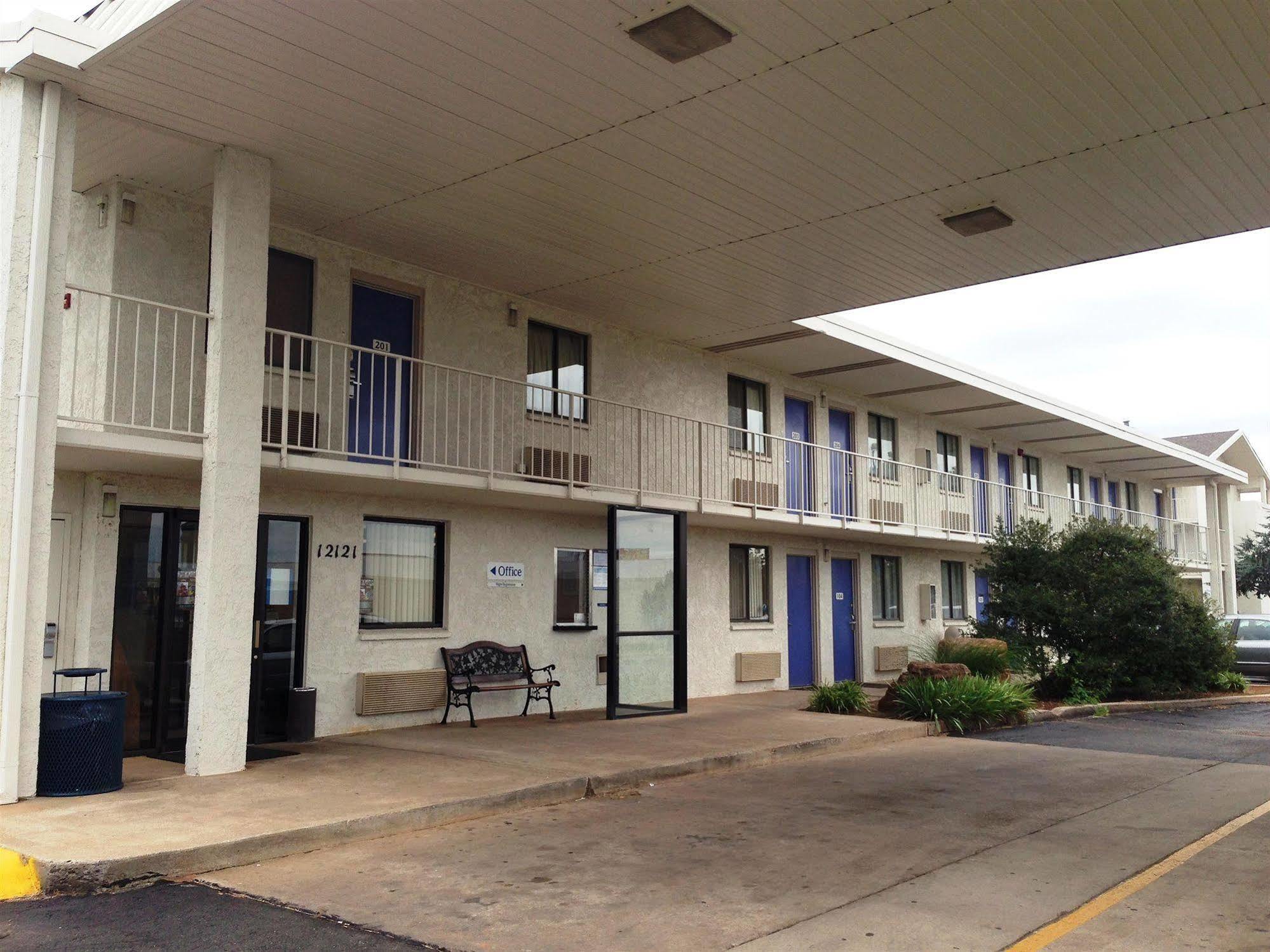 Motel 6-Oklahoma City, Ok - Frontier City Εξωτερικό φωτογραφία