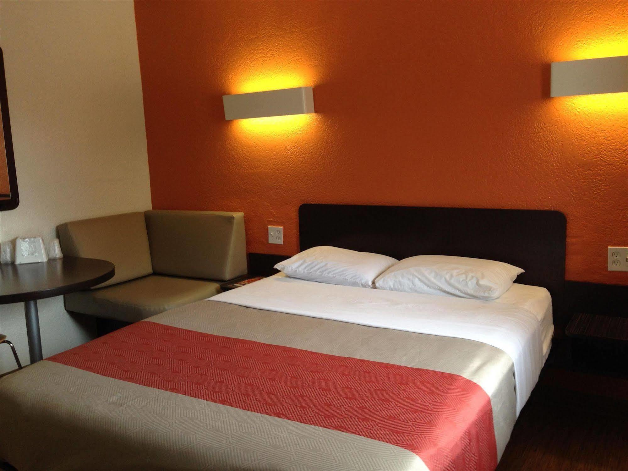 Motel 6-Oklahoma City, Ok - Frontier City Εξωτερικό φωτογραφία