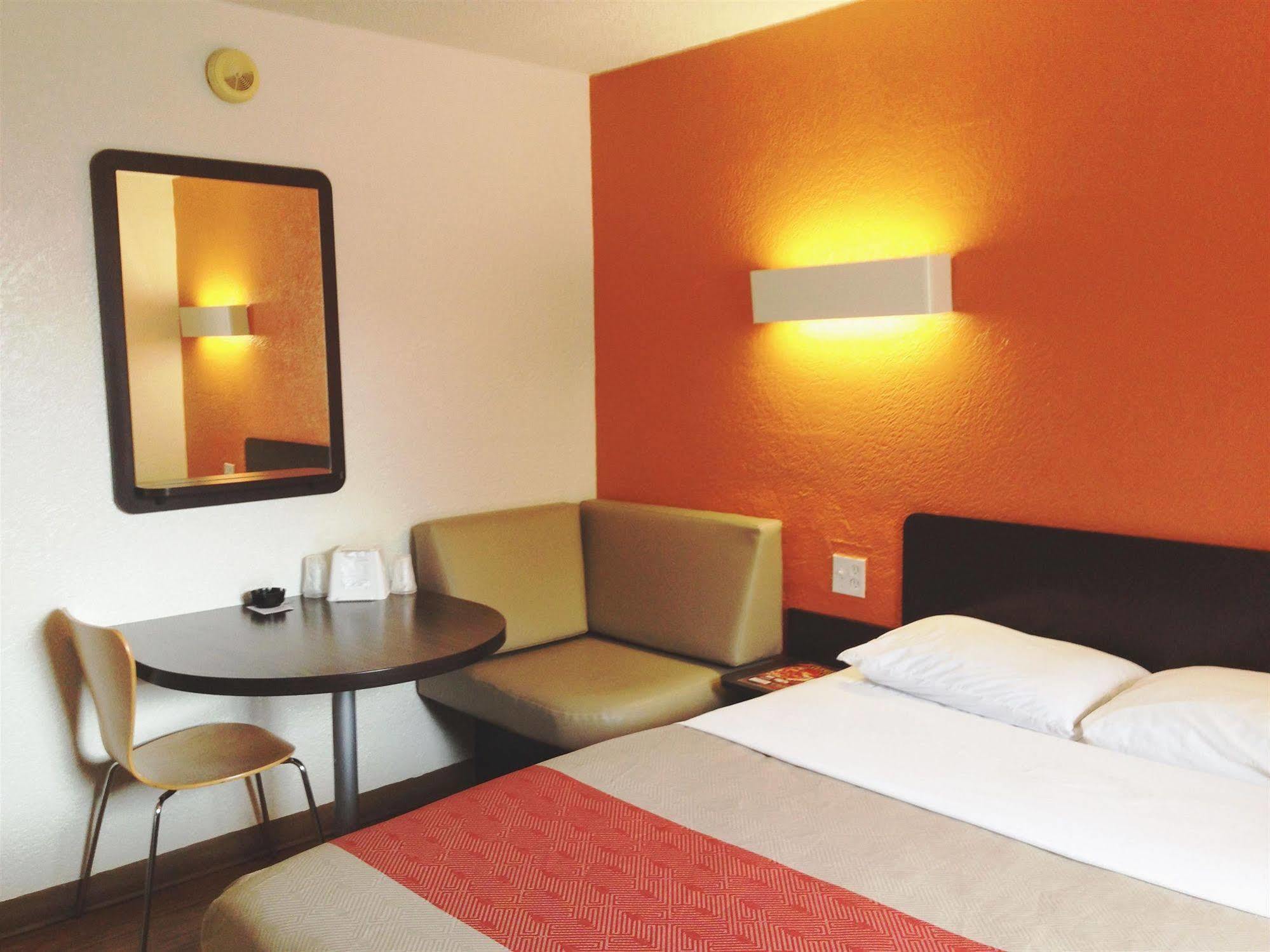 Motel 6-Oklahoma City, Ok - Frontier City Εξωτερικό φωτογραφία