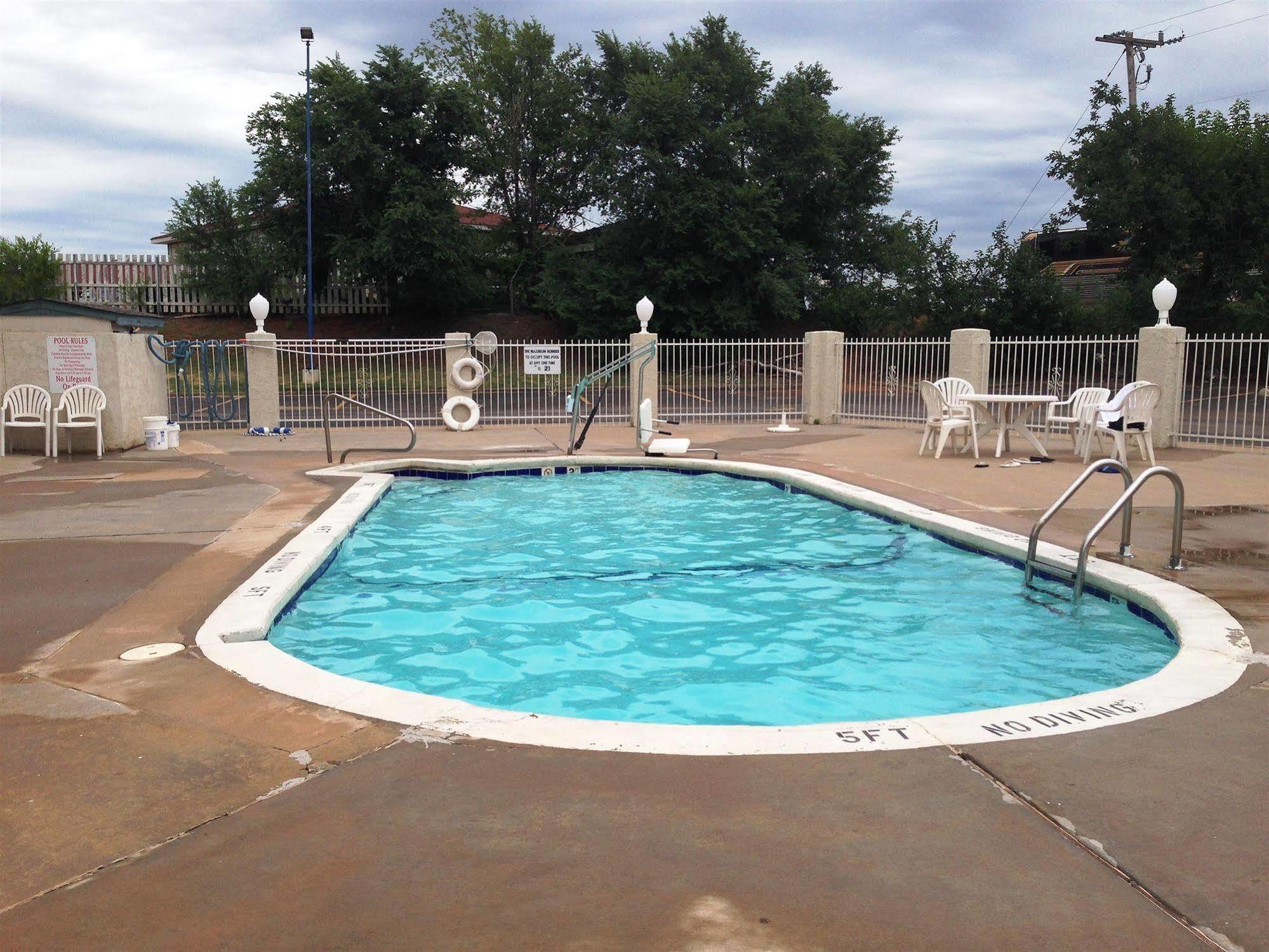 Motel 6-Oklahoma City, Ok - Frontier City Εξωτερικό φωτογραφία